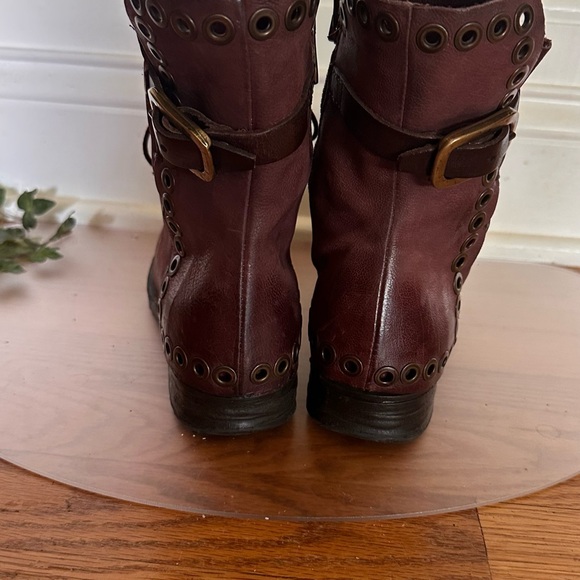 AS98 Lucas Women's eggplant Leather Lace-Up Ankle Boots - Picture 6 of 7